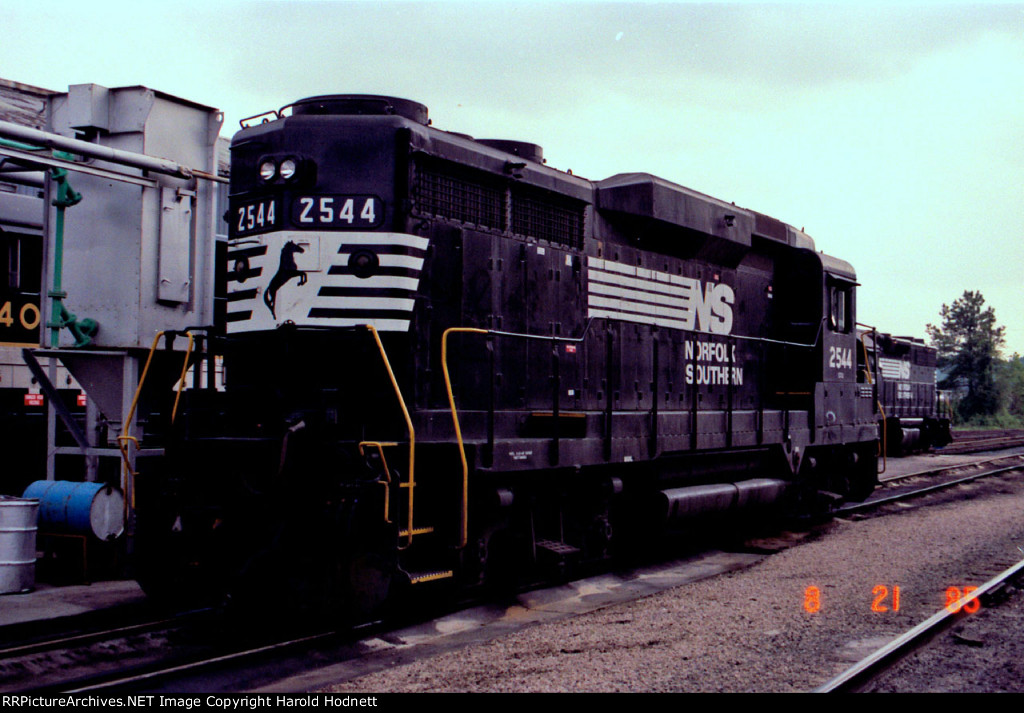 NS 2544